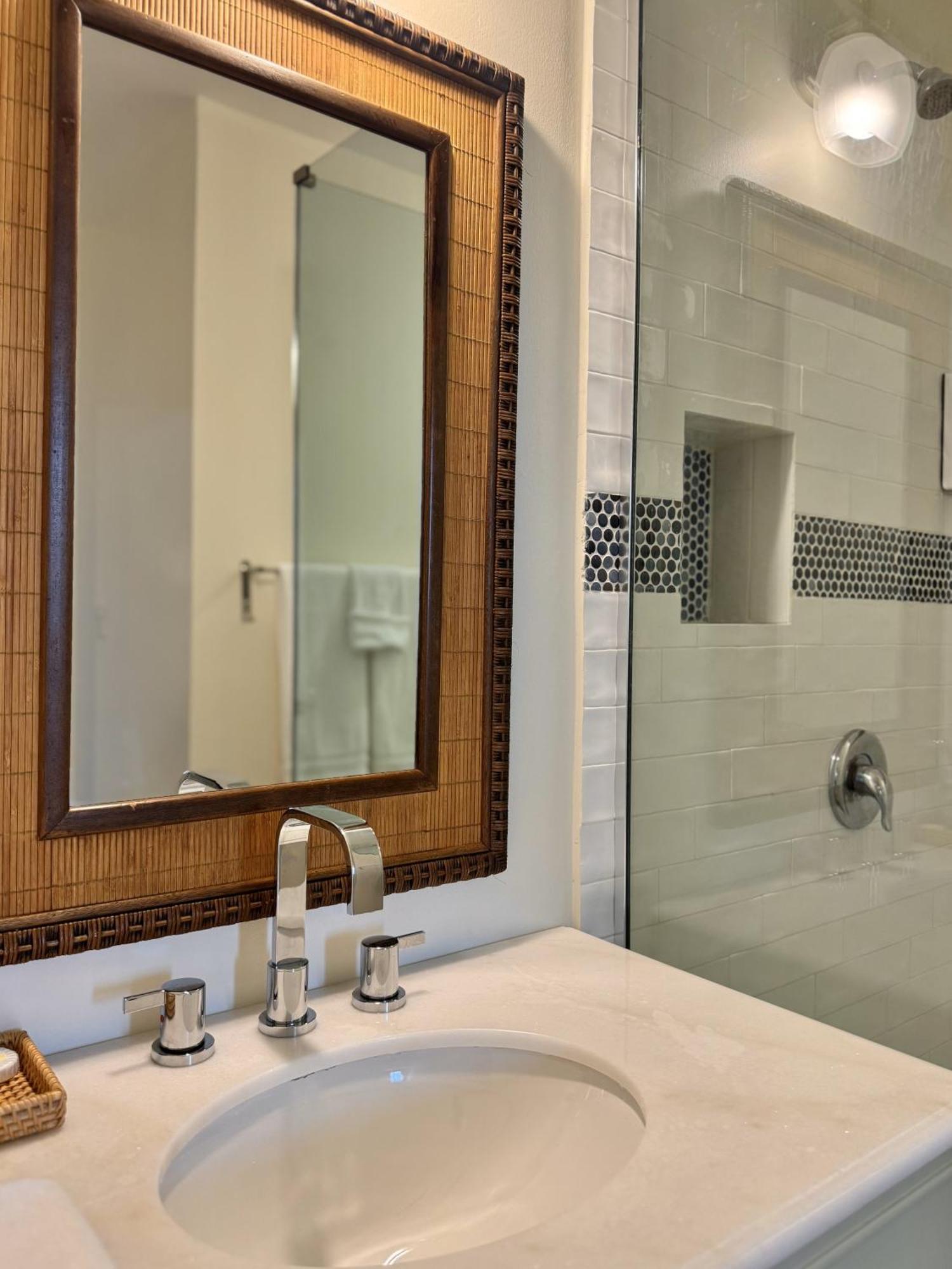 Grand Turk Inn Ngoại thất bức ảnh